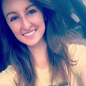 Meet your Posher, Veronica